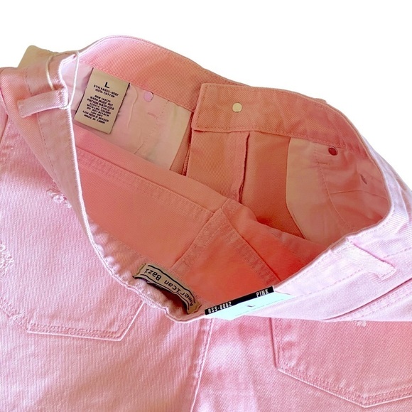 American Bazi Cutoff Pink Denim Jean Shorts High Waist Fringe Barbicore Size L… - Picture 8 of 9